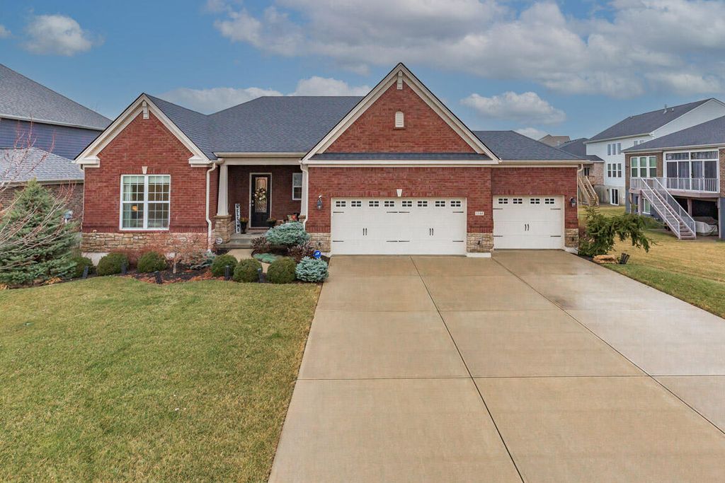1144 Mccarron Lane, Union, KY 41091