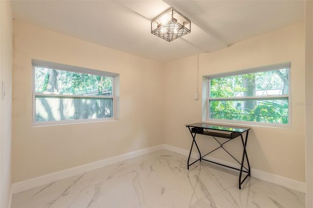 813 MAGNOLIA AVENUE, Holly Hill, FL 32117