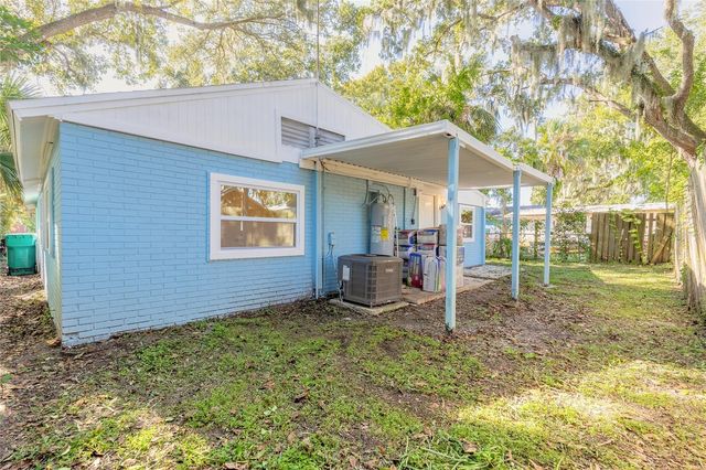 813 MAGNOLIA AVENUE, Holly Hill, FL 32117