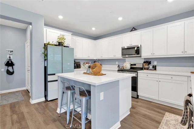 12285 Del Sur, Victorville, CA 92392