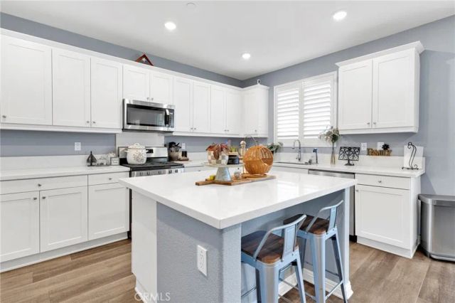 12285 Del Sur, Victorville, CA 92392
