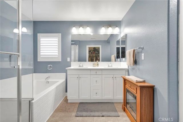 12285 Del Sur, Victorville, CA 92392