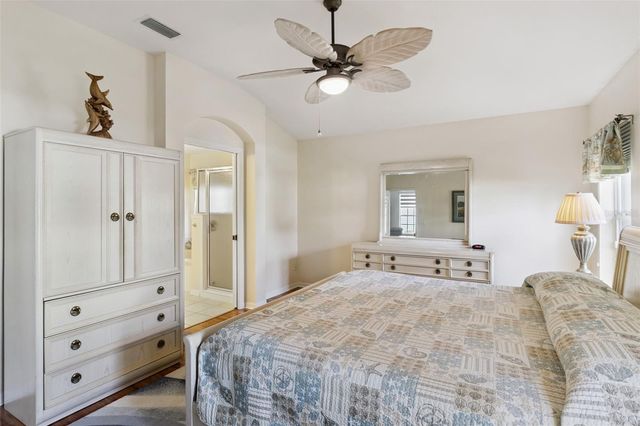 6002 ARMADA STREET, Tavares, FL 32778