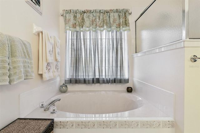 6002 ARMADA STREET, Tavares, FL 32778