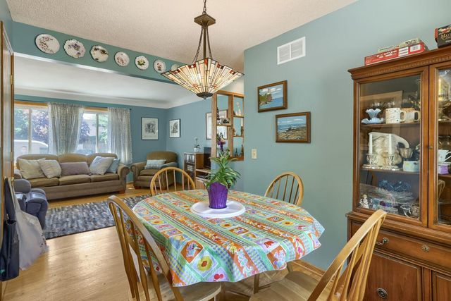 5400 Knox Avenue N, Brooklyn Center, MN 55430