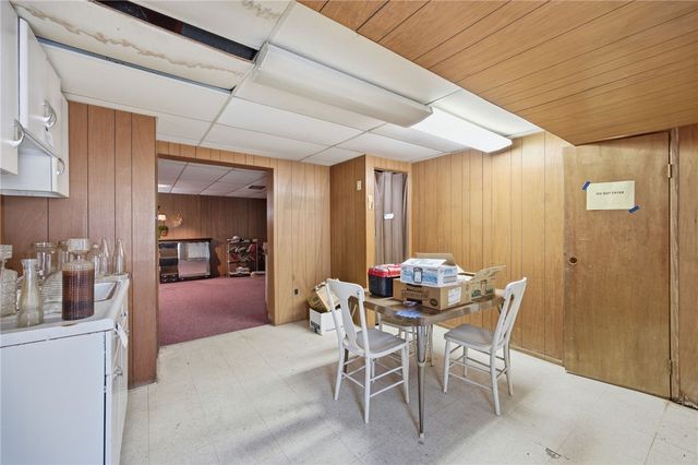 562 Pa-66, Washington Twp, PA 15613