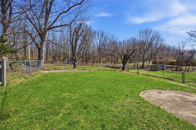 562 Pa-66, Washington Twp, PA 15613