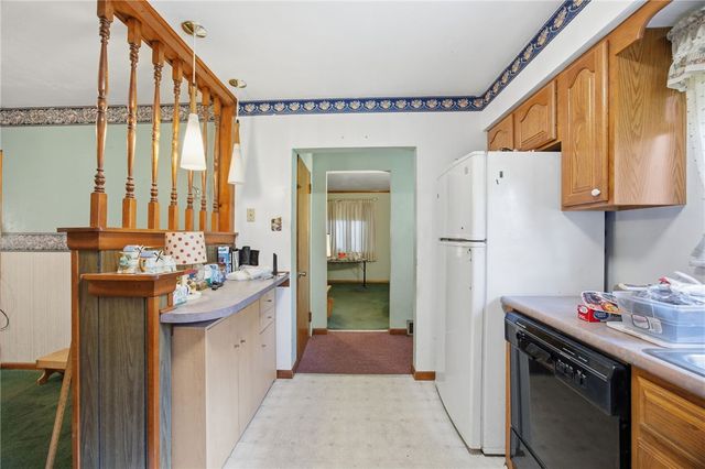 562 Pa-66, Washington Twp, PA 15613