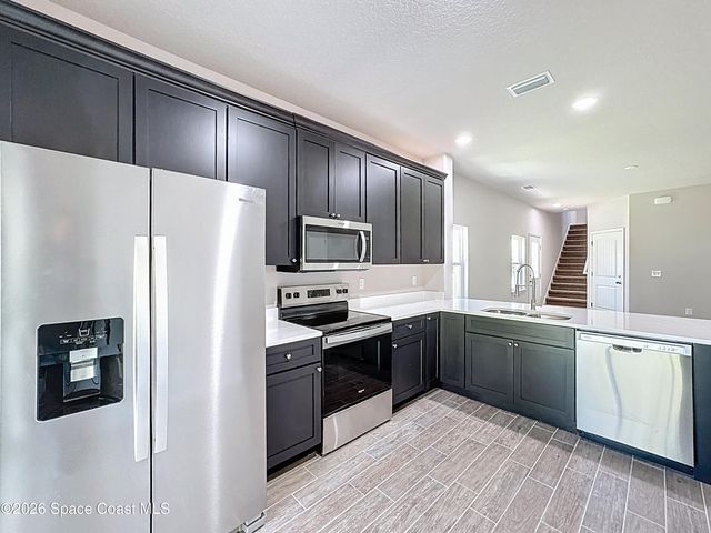 528 L M Davey Lane, Titusville, FL 32780