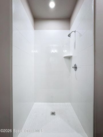 528 L M Davey Lane, Titusville, FL 32780