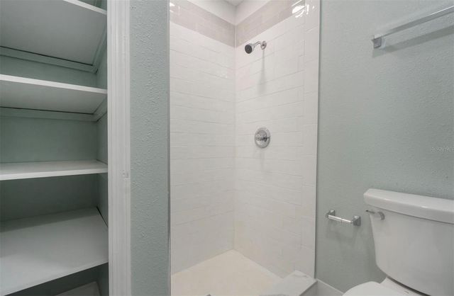1184 WOODMAN WAY, Orlando, FL 32818