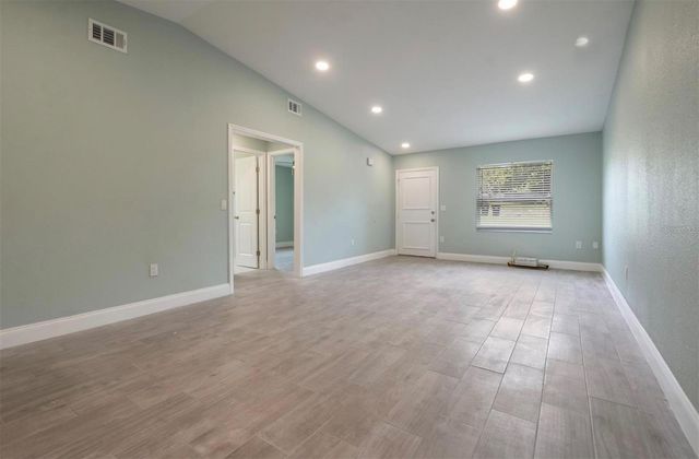 1184 WOODMAN WAY, Orlando, FL 32818
