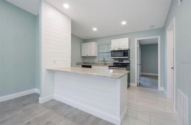 1184 WOODMAN WAY, Orlando, FL 32818
