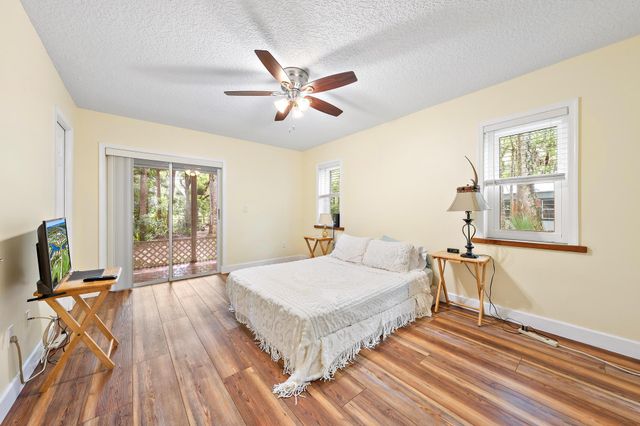 15740 N 99th St Street N, The Acreage, FL 33412