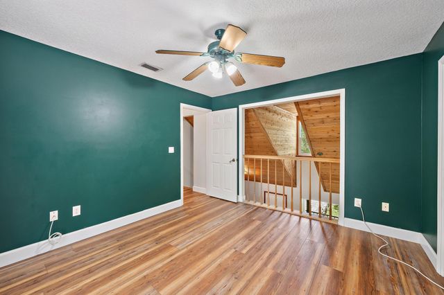 15740 N 99th St Street N, The Acreage, FL 33412