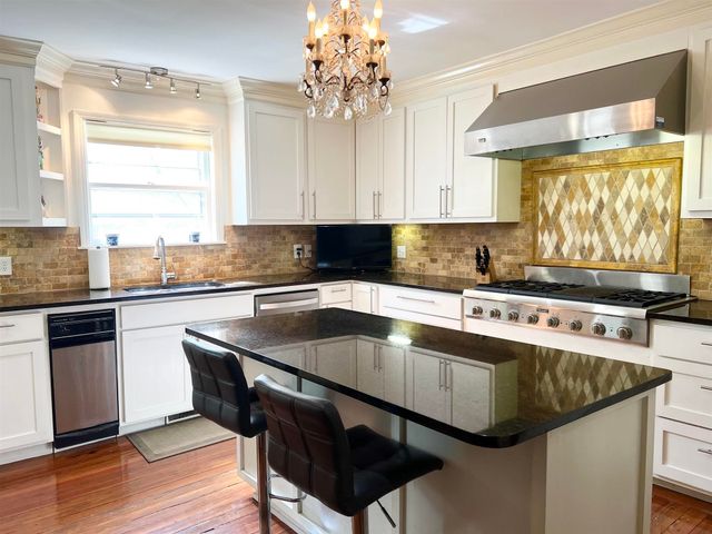 530 E Rutledge Avenue, Gaffney, SC 29340