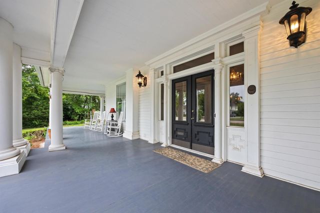 530 E Rutledge Avenue, Gaffney, SC 29340