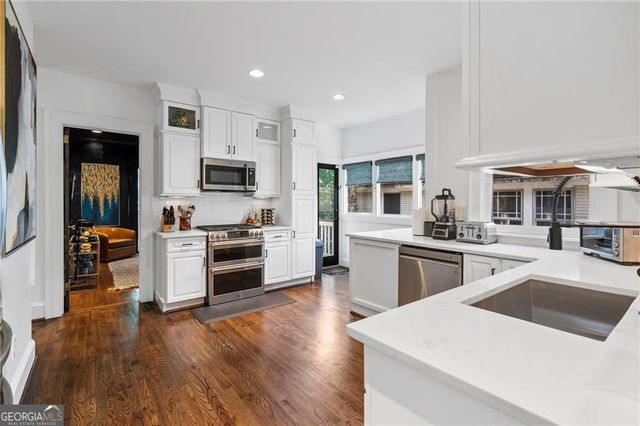 663 Yorkshire Road NE, Atlanta, GA 30306