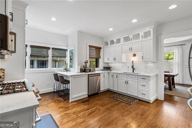 663 Yorkshire Road NE, Atlanta, GA 30306