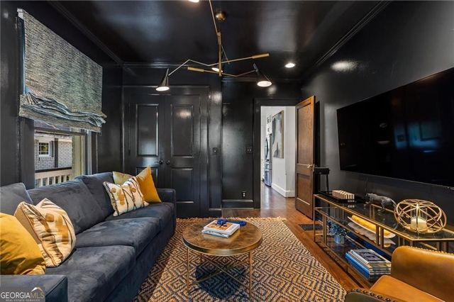 663 Yorkshire Road NE, Atlanta, GA 30306