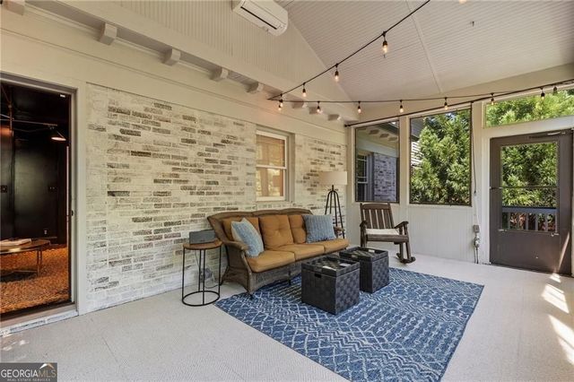 663 Yorkshire Road NE, Atlanta, GA 30306