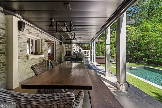 663 Yorkshire Road NE, Atlanta, GA 30306