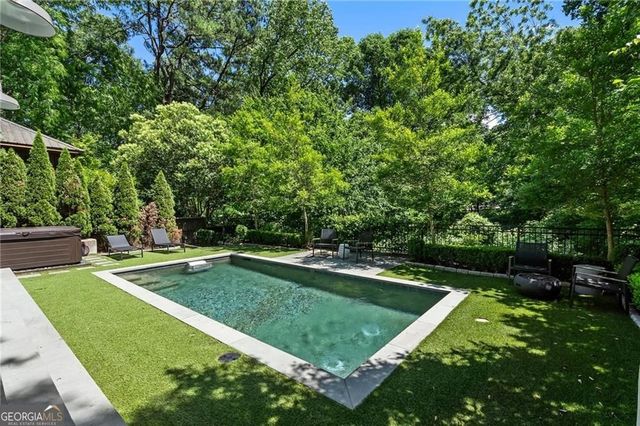 663 Yorkshire Road NE, Atlanta, GA 30306