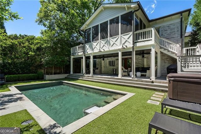 663 Yorkshire Road NE, Atlanta, GA 30306