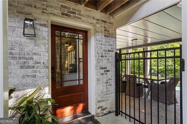 663 Yorkshire Road NE, Atlanta, GA 30306