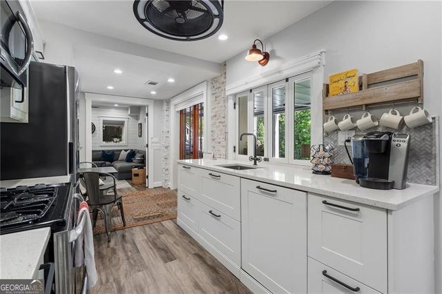 663 Yorkshire Road NE, Atlanta, GA 30306