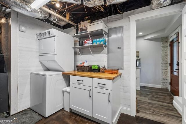 663 Yorkshire Road NE, Atlanta, GA 30306