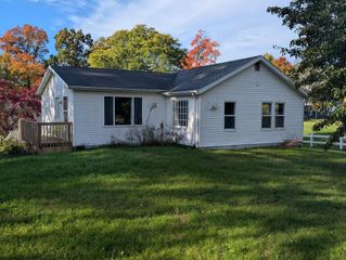 4045 W Stanton Road, Stanton, MI 48888