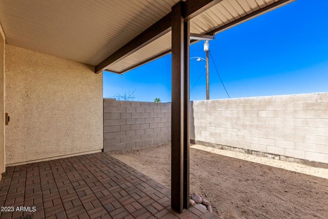 1500 E WAHALLA Lane W11, Phoenix, AZ 85024