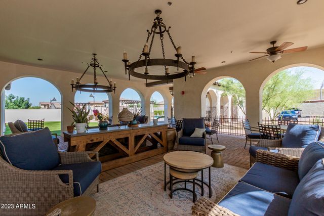 1500 E WAHALLA Lane W11, Phoenix, AZ 85024