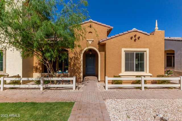 1500 E WAHALLA Lane W11, Phoenix, AZ 85024