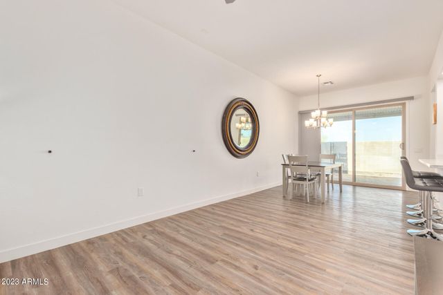 1500 E WAHALLA Lane W11, Phoenix, AZ 85024