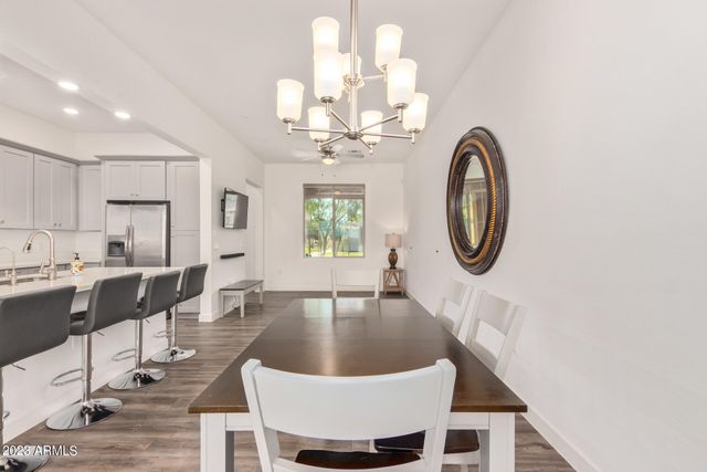 1500 E WAHALLA Lane W11, Phoenix, AZ 85024