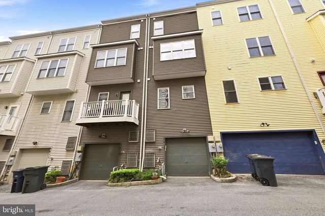 5615 44TH AVE, Hyattsville, MD 20781
