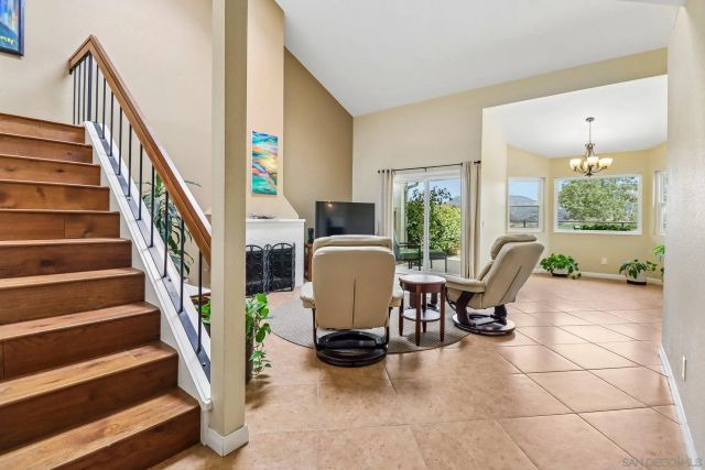 8164 Mission Vista Dr, San Diego, CA 92120