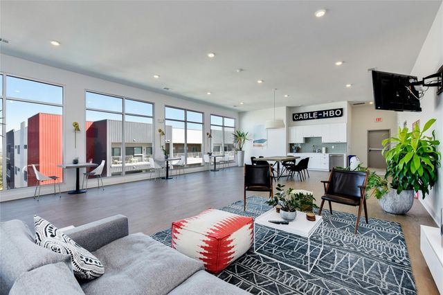 4361 S Congress Ave 402, Austin, TX 78745