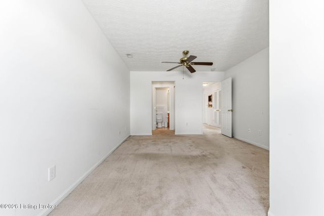 8411 Arbor Meadow Way, Louisville, KY 40228