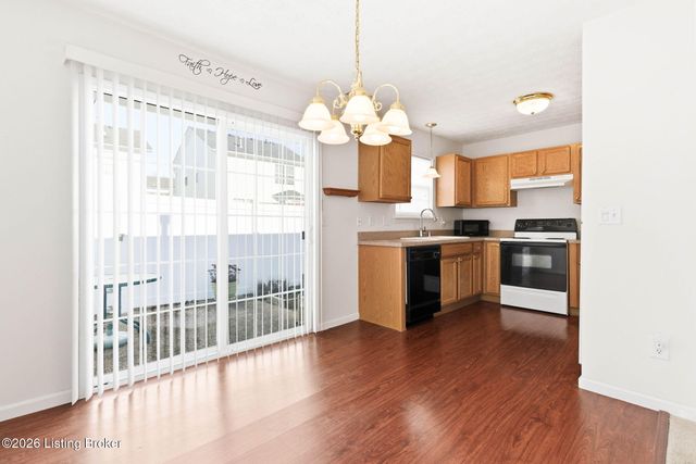 8411 Arbor Meadow Way, Louisville, KY 40228