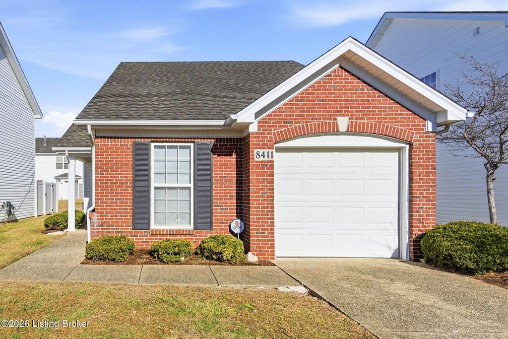 8411 Arbor Meadow Way, Louisville, KY 40228