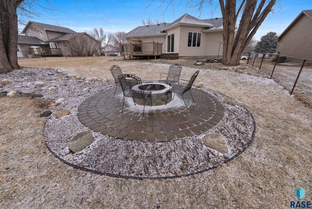 201 E 9th St Street, Crooks, SD 57020