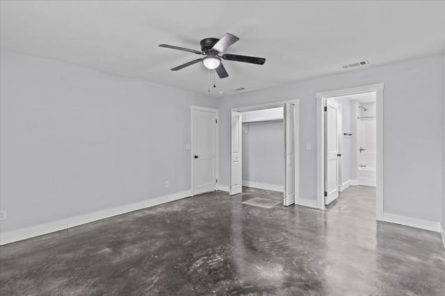 176 Fawn Dr, Webb, AL 36376