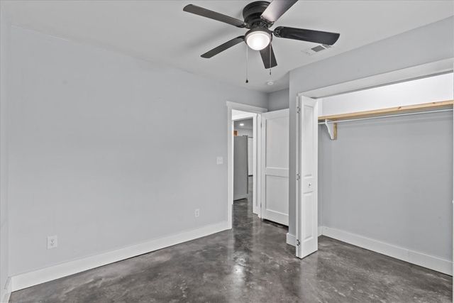 176 Fawn Dr, Webb, AL 36376