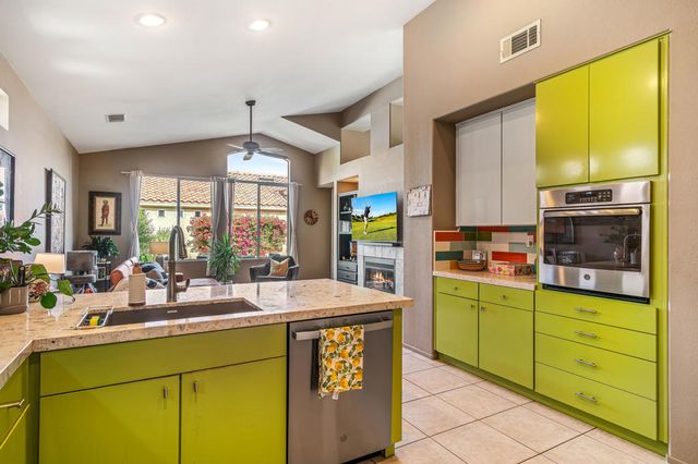 76886 Danith Place, Palm Desert, CA 92211