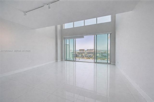 400 Sunny Isles Blvd 2004, Sunny Isles Beach, FL 33160
