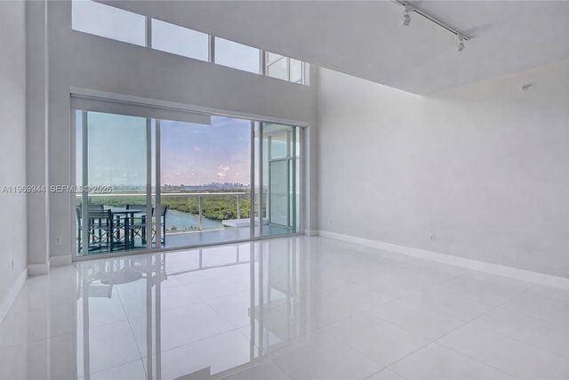 400 Sunny Isles Blvd 2004, Sunny Isles Beach, FL 33160