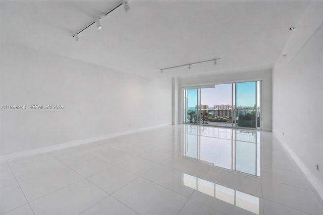 400 Sunny Isles Blvd 2004, Sunny Isles Beach, FL 33160
